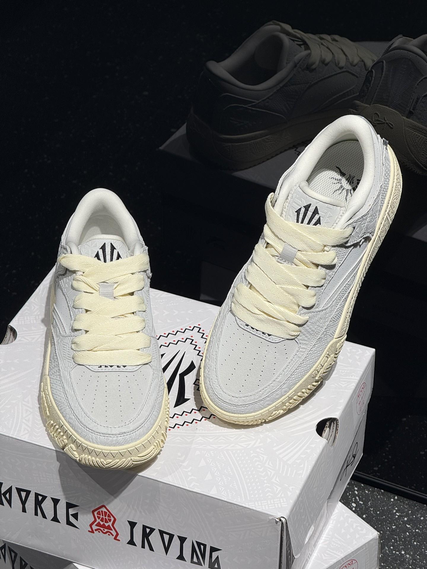 哦莫!安踏欧文板鞋➕小帕🧸充电宝 我要出去玩咯~